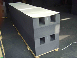 高石墨質(zhì)陰極炭塊